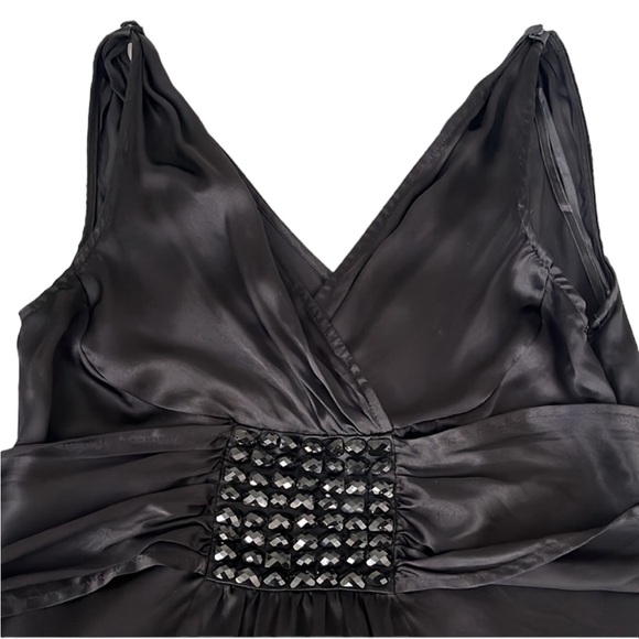 Gorgeous black silk beaded top - Picture 3 of 10